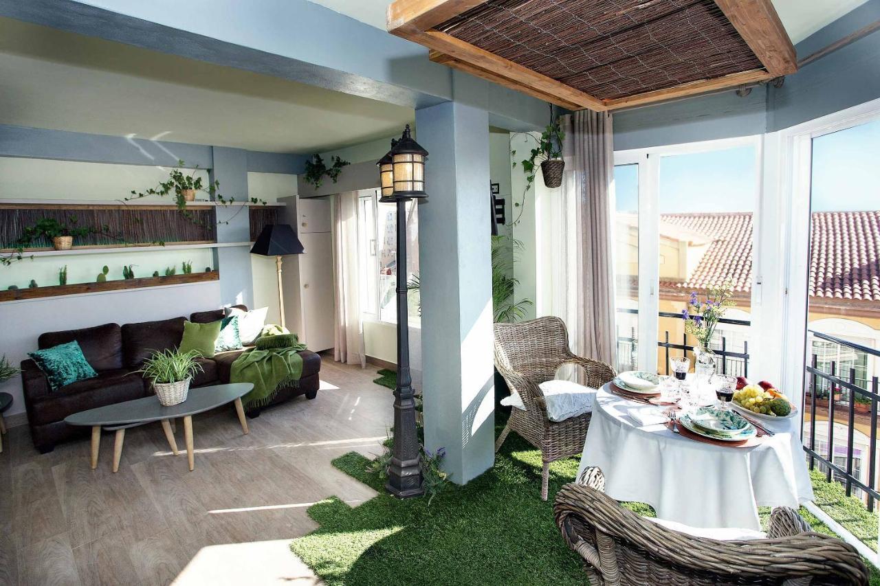 Estudios En Ciudad Málaga Exteriör bild