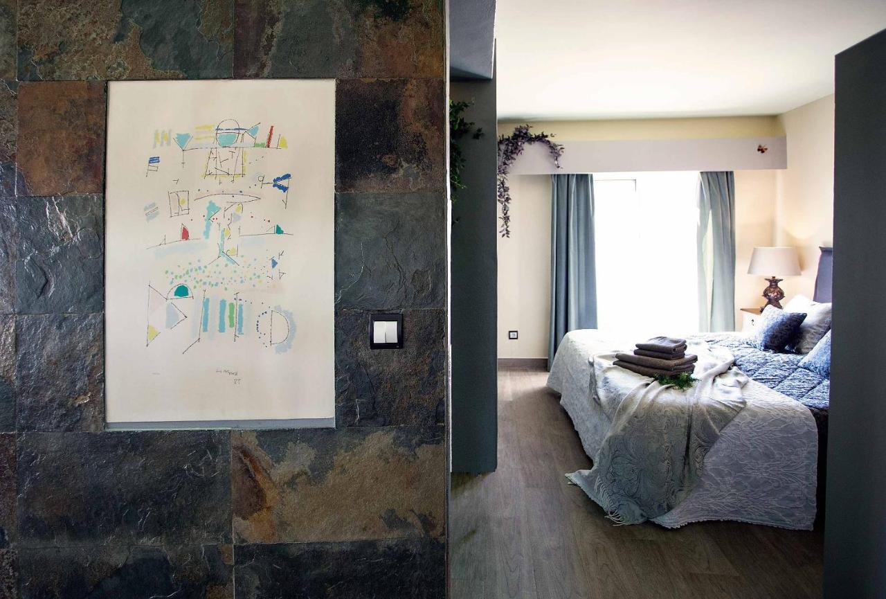 Estudios En Ciudad Málaga Exteriör bild
