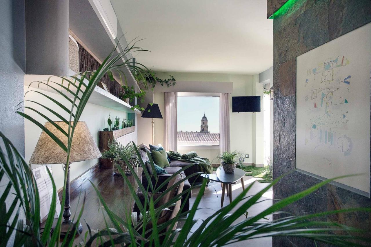 Estudios En Ciudad Málaga Exteriör bild